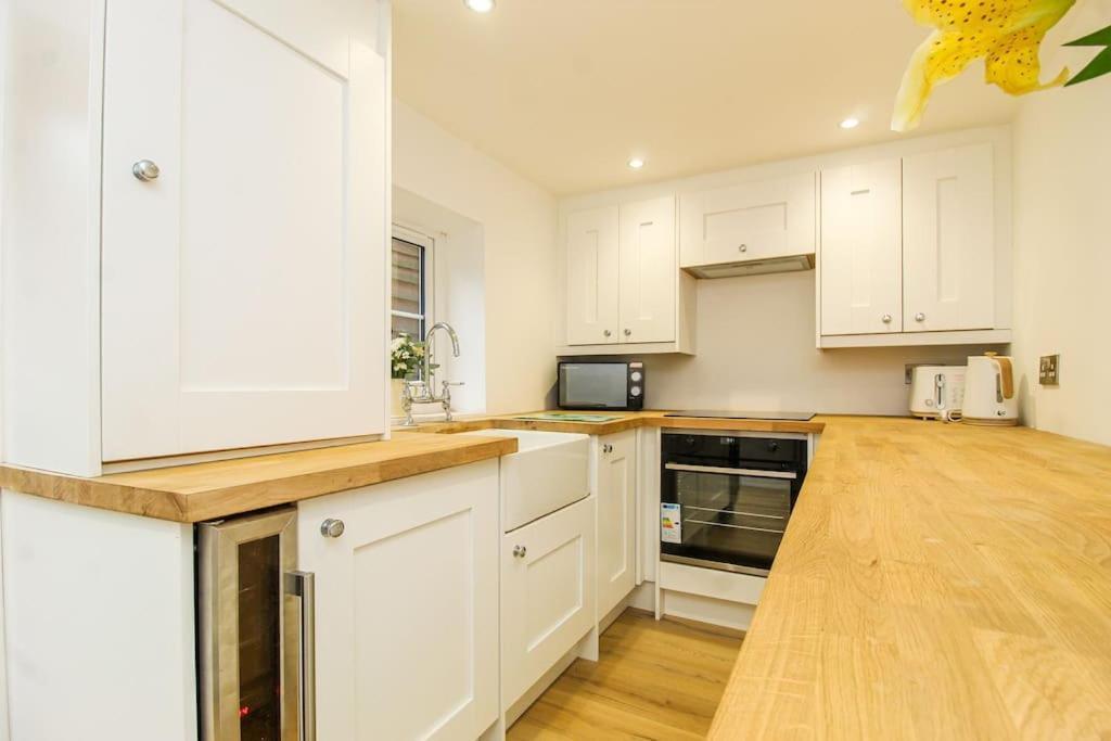 Millstone Cottage Newmillerdam Hill Top المظهر الخارجي الصورة